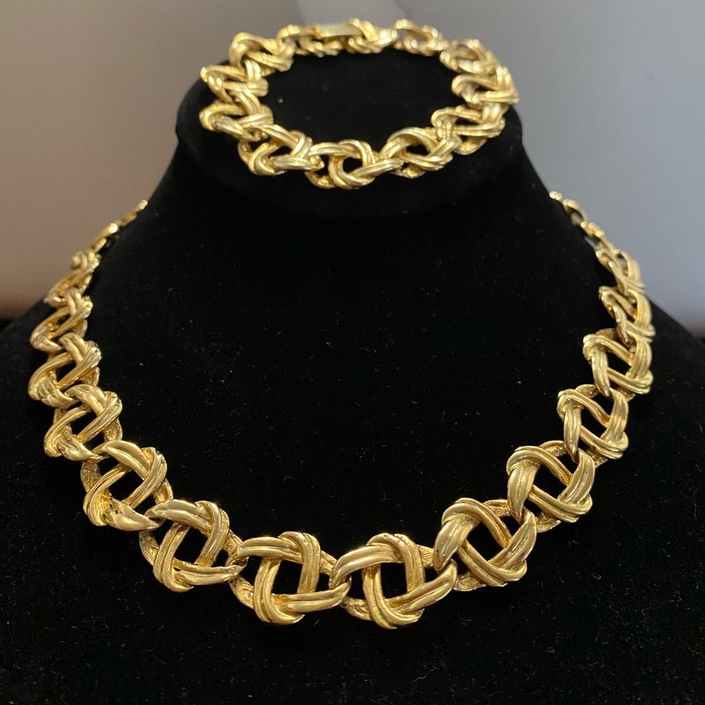 10k Gold plated Necklace and bracelet